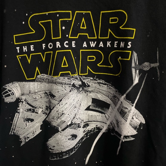 Star Wars The Force Awakens T-Shirt Size L - Picture 2 of 3